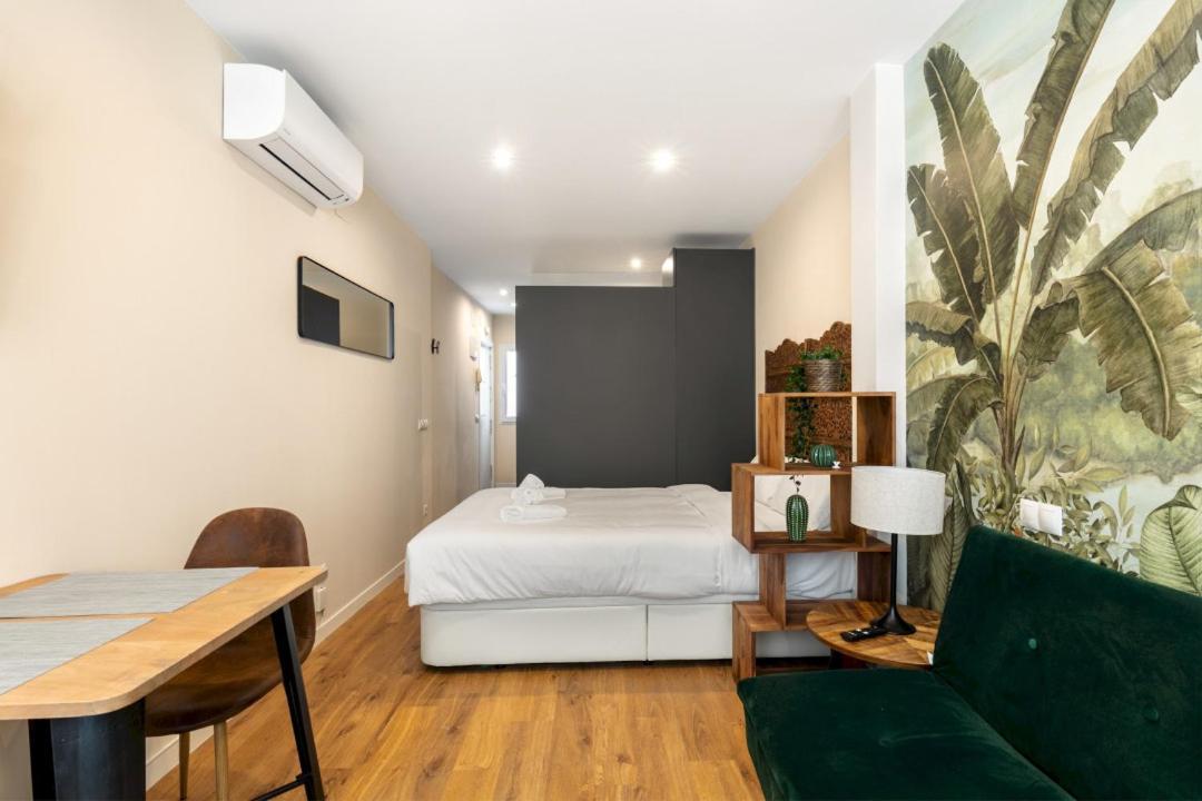 1 Bedroom 1 Bathroom Furnished - Chueca - Modern Functional - Mintystay * Madrid